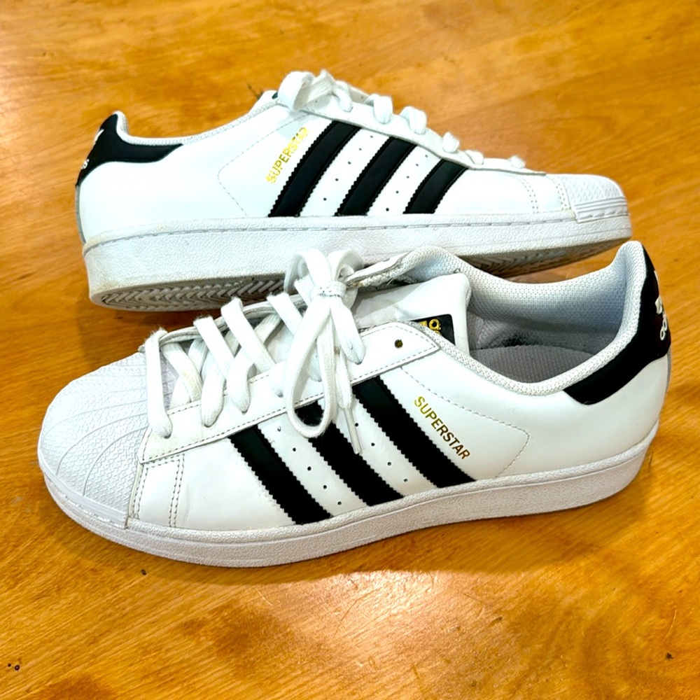 Adidas Superstar Men Size 9